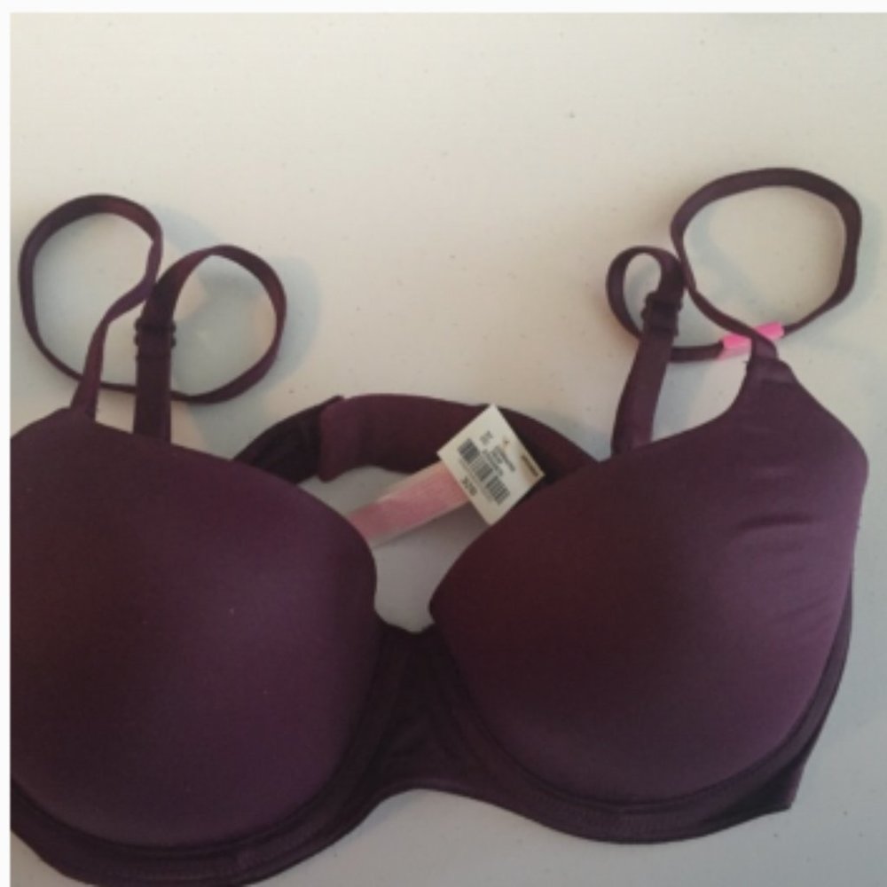 Pink Victoria Secret Tshirt lightly lined NWT  PURPLE BRA